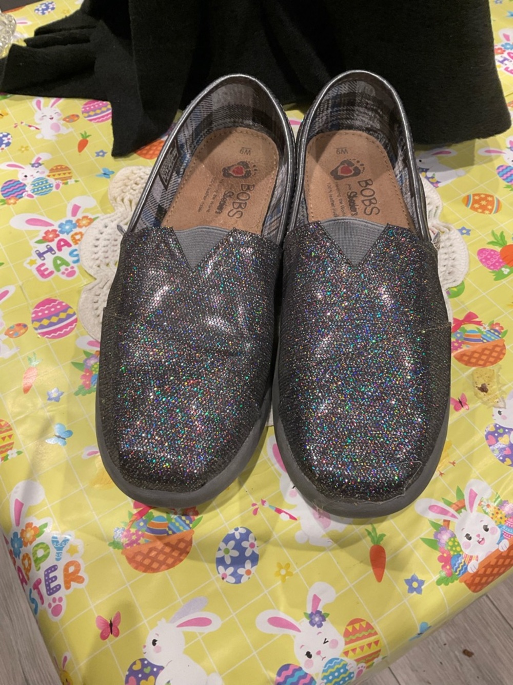 BP-SKECHER’S BOBS SILVER GLITTER SLIP ON LADIES SHOES-SIZE U.S.9